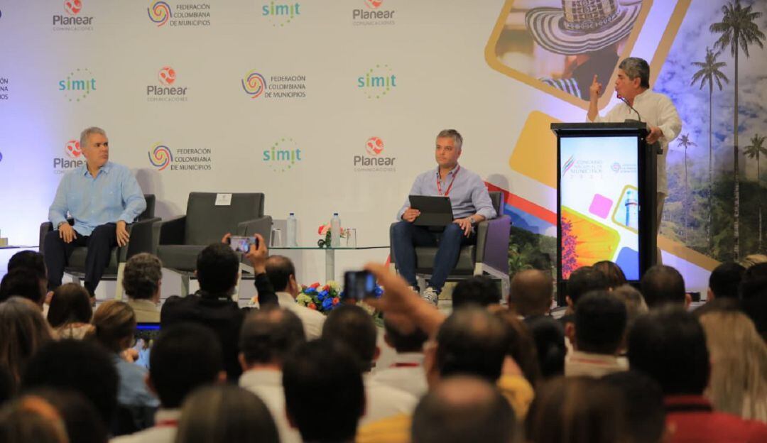 Según el director ejecutivo de la federación, Gilberto Toro, los alcaldes son los servidores públicos que reciben peores pagos