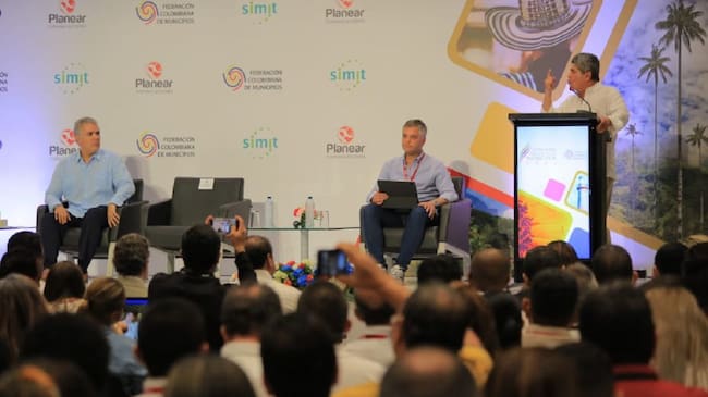 Según el director ejecutivo de la federación, Gilberto Toro, los alcaldes son los servidores públicos que reciben peores pagos