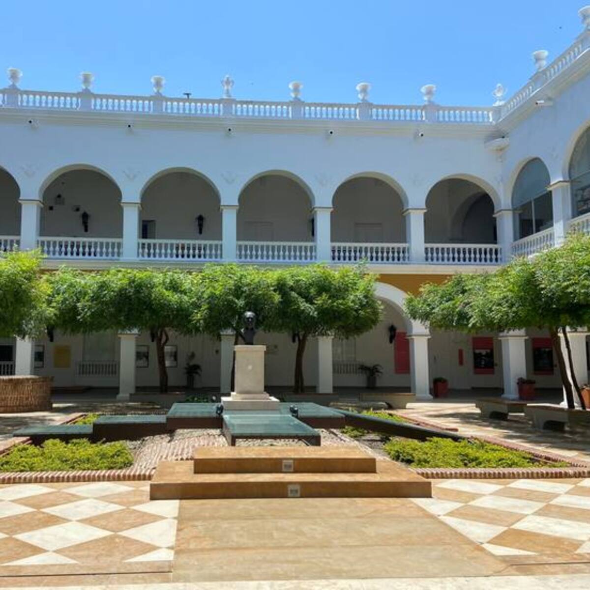 Con presentaciones literarias Unicartagena se prepara para Feria Internacional del Libro