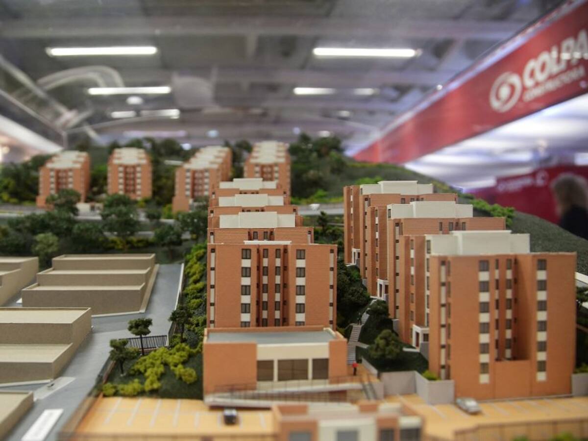 Exalcalde de Madrid, a responder por uso de bien público para vivienda