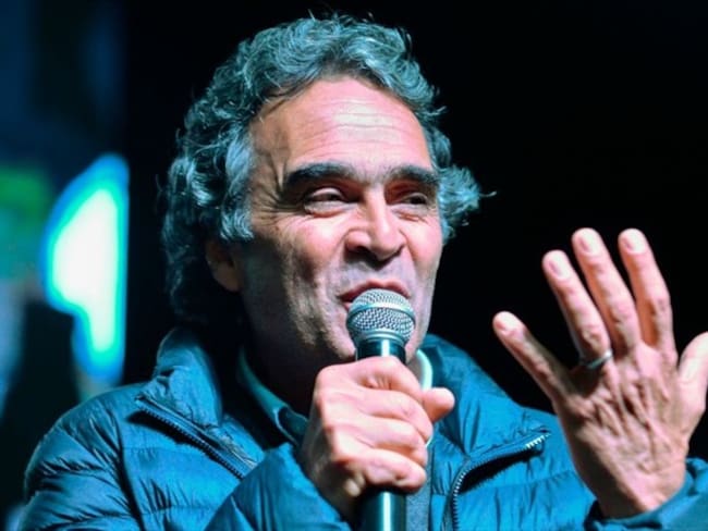 ¿Usted qué opina sobre Sergio Fajardo?. Foto: Getty Images / DIANA SÁNCHEZ