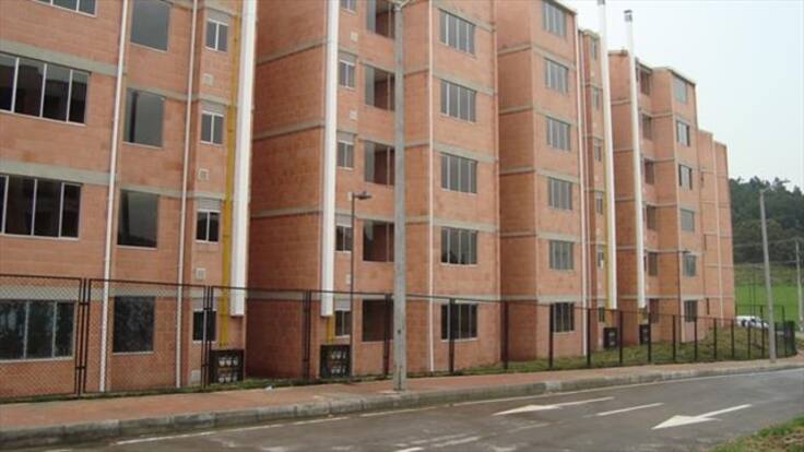 En diciembre se entregará el total de las 100.000 viviendas gratis: Santos