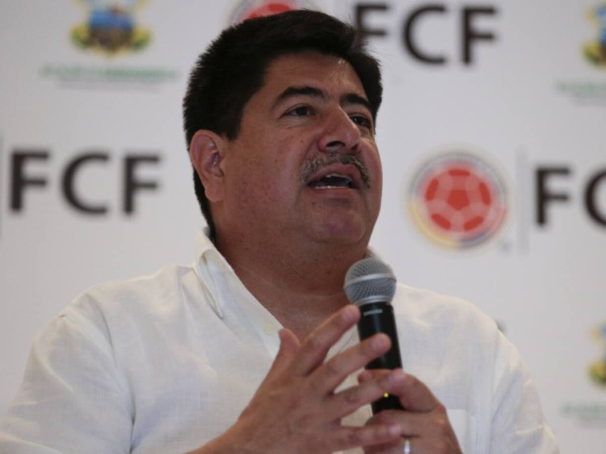 Fiscalía confirma investigación contra Luis Bedoya