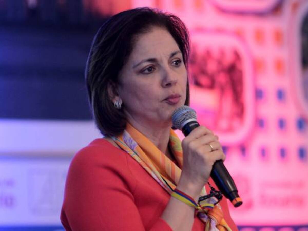 María del Rosario Guerra retiró su aspiración presidencial