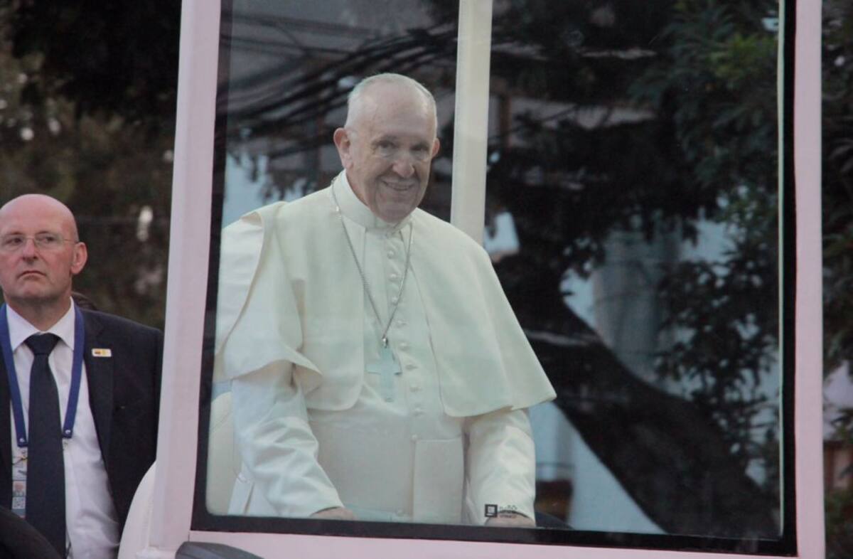Los bogotanos viven la llegada del papa Francisco a territorio nacional. 