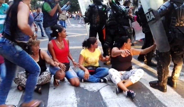 De esta manera, protestaron las vendedores informales en Cúcuta.