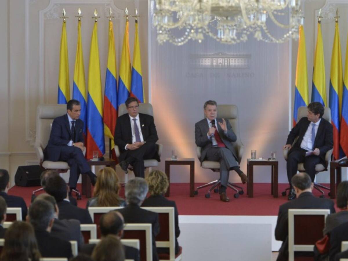 Obras, en lugar de impuestos, propuesta a los empresarios para el posconflicto