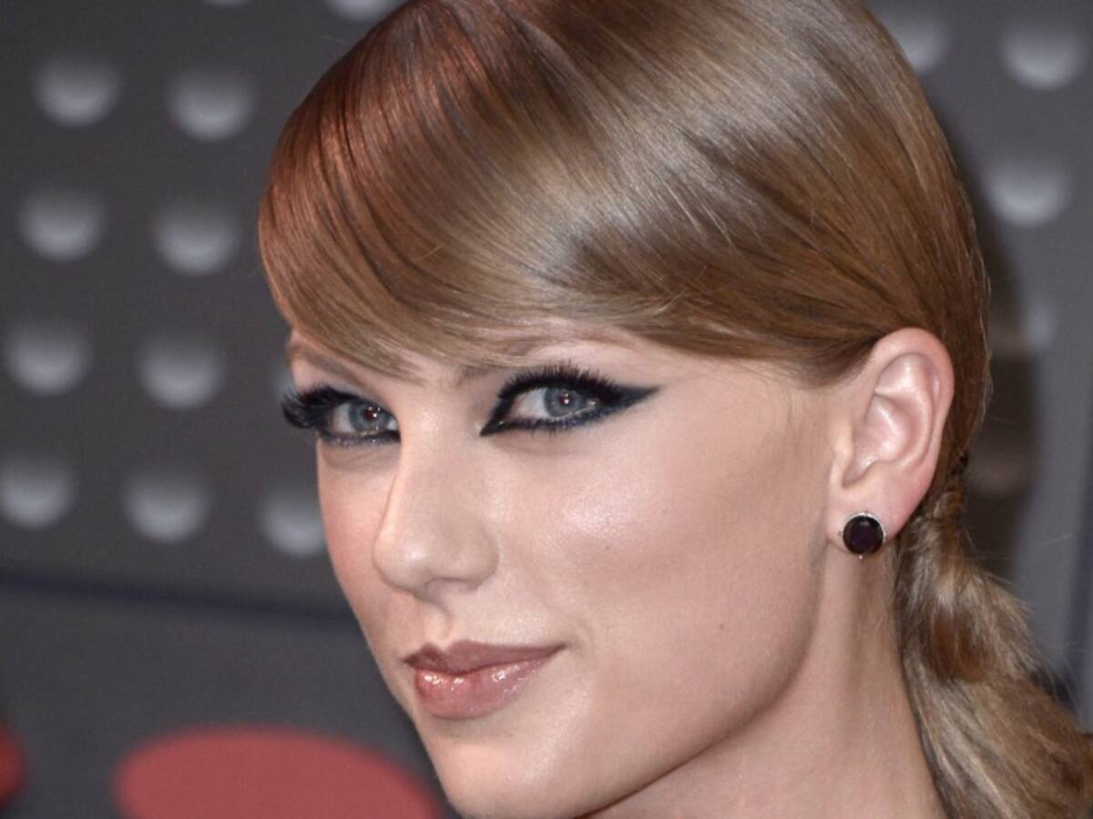Taylor Swift se alza como nueva reina de los premios MTV