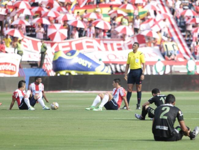 Jugadores protestaron contra los nuevos horarios de la Liga Águila