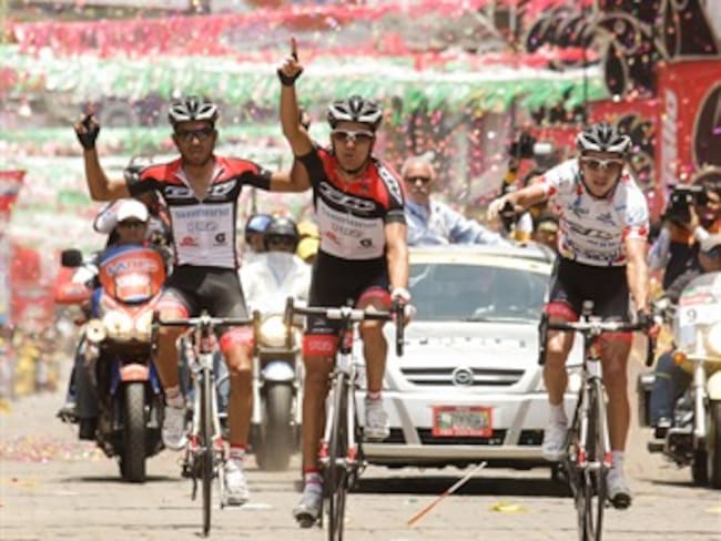El colombiano Óscar Sánchez es el líder de la Vuelta a Guatemala