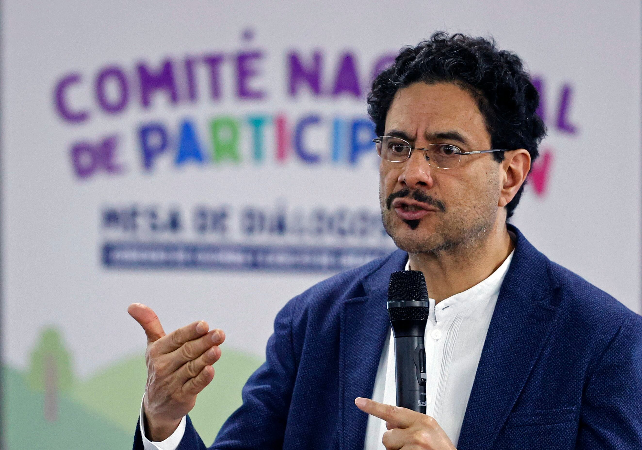 Senador Iván Cepeda: EFE/ Mauricio Dueñas Castañeda