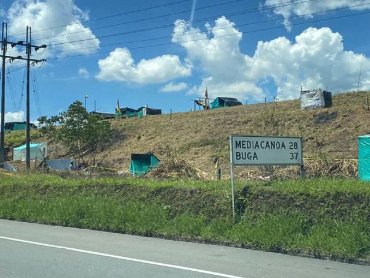 Denuncian asentamientos irregulares en zonas aledañas al Lago Calima