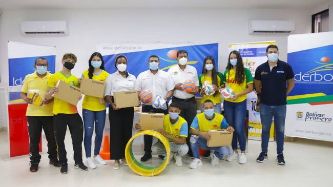 21 deportistas estudiantiles de Bolívar y tres instituciones educativas fueron los beneficiados