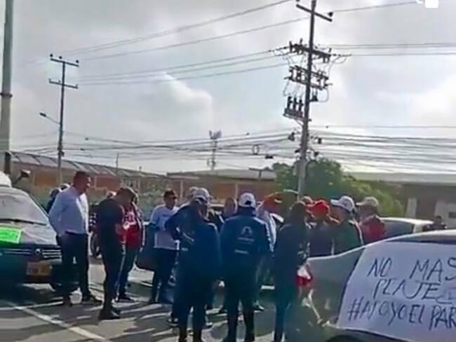 Conductores están inconformes por alto costo del peaje en la vía Funza-Siberia
