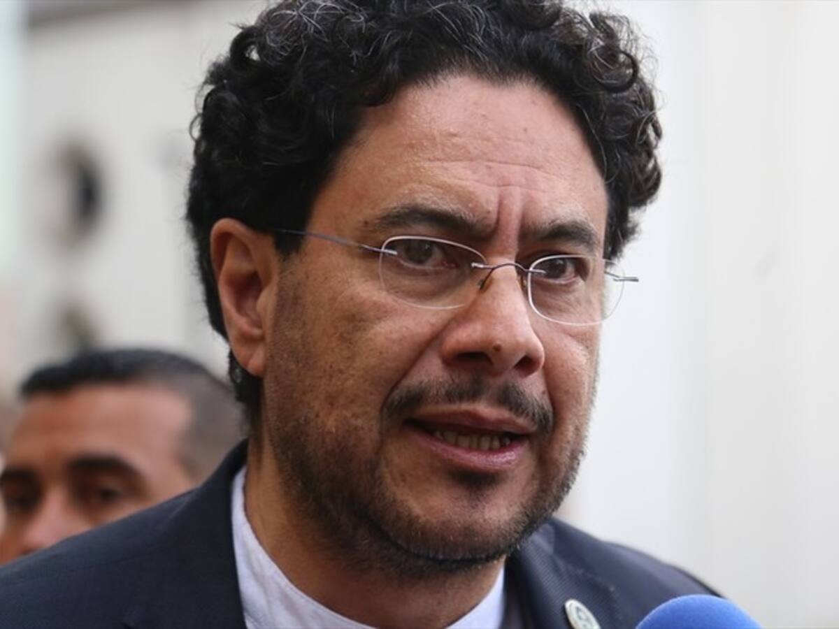 Ante la Corte Suprema, Cepeda presentó recusacion contra el fiscal en caso Uribe