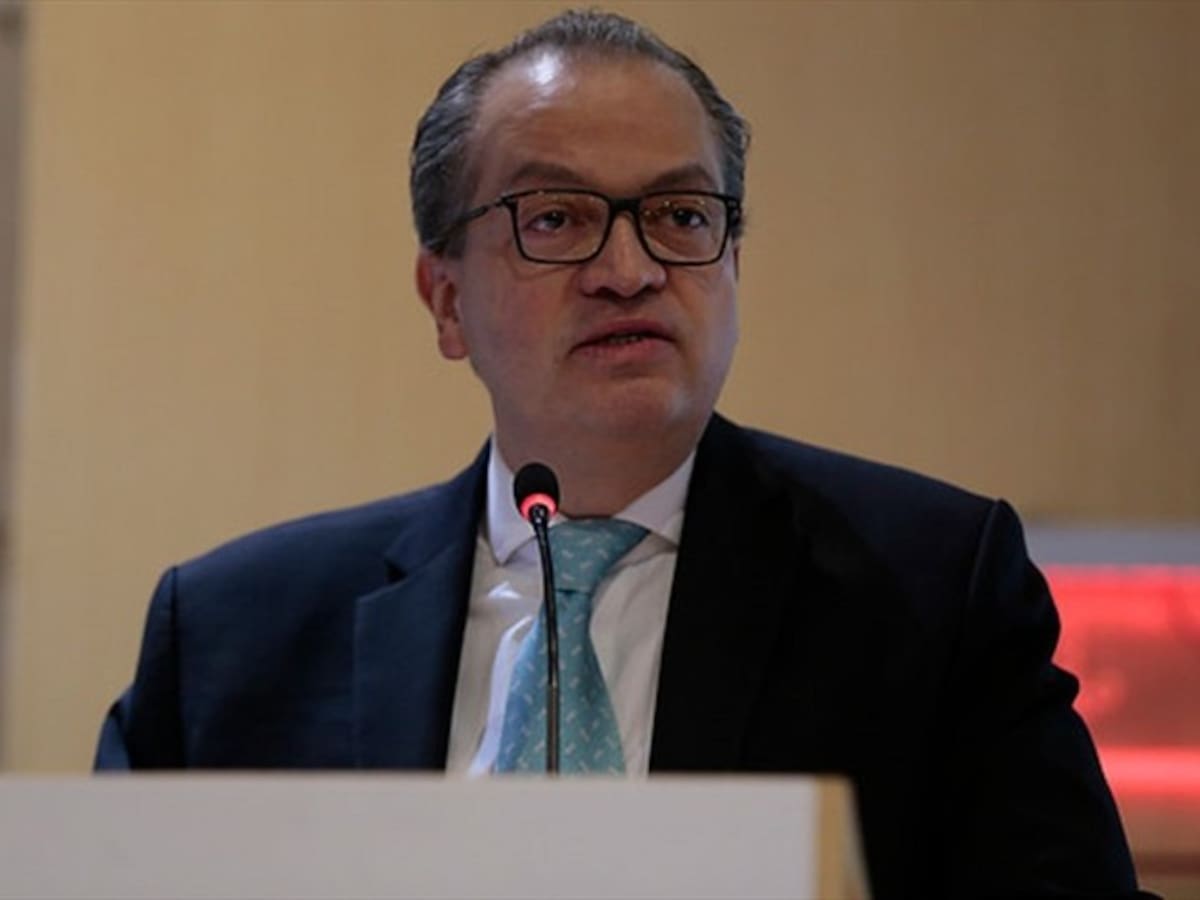 Fuerte advertencia de la Procuraduría al Gobierno por descapitalizar al FNA