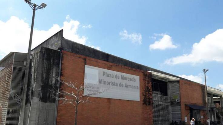 Comerciantes de la central minorista de Armenia a la espera de que cumplan fallo judicial