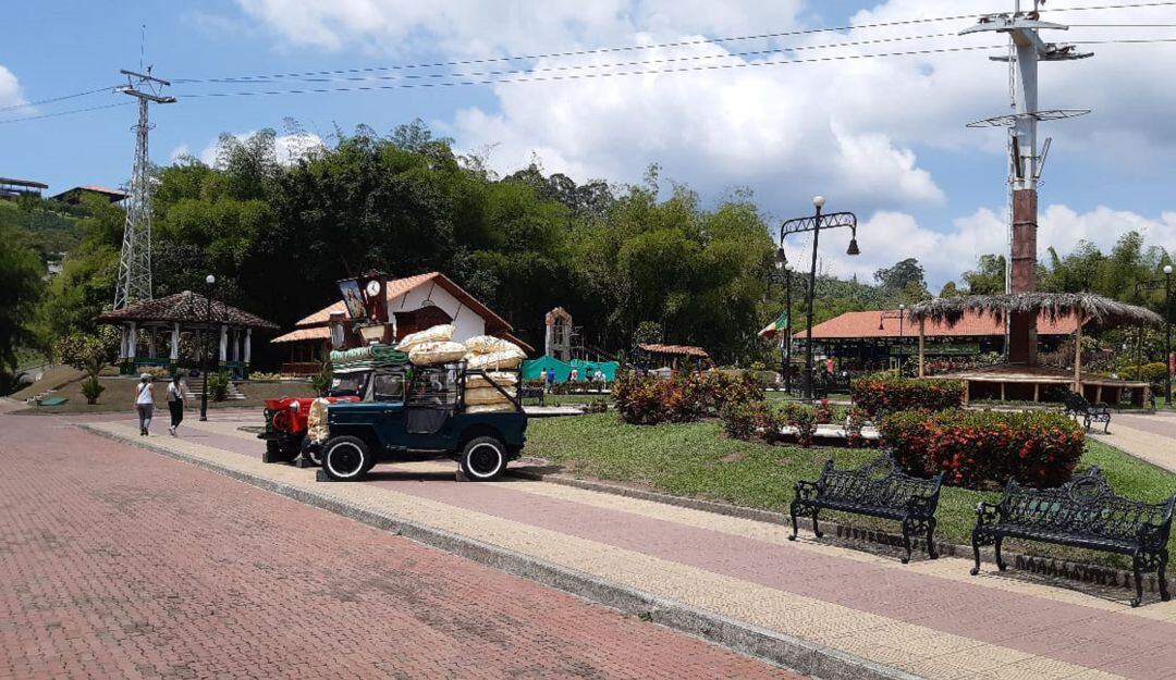 Tradicional Yipa en el Parque del Café en el Quindío
