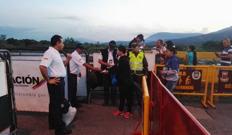 Los extranjeros realizarán un recorrido por la frontera y varios sectores de la ciudad