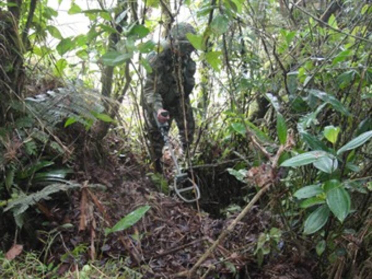 Tierras para restitución están minadas, admite el Gobierno