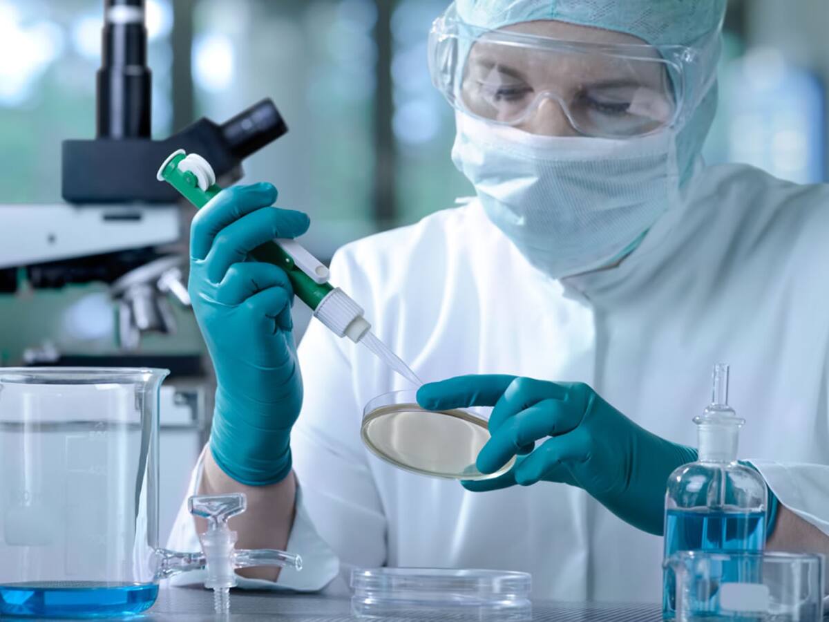 Gobierno expedirá CONPES para establecer política nacional farmacéutica