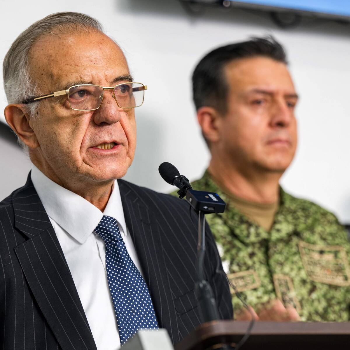 MinDefensa sobre relevo de aviones Kfir: “Esperamos decisión presidencial”