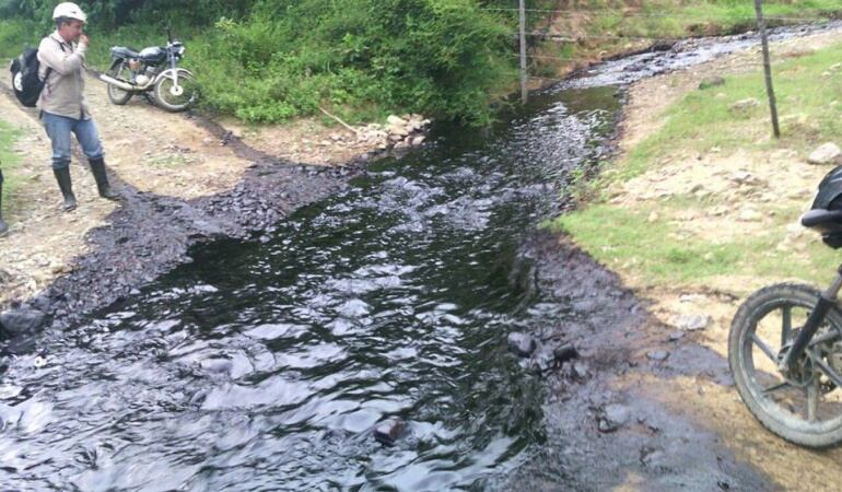 Atentado al oleoducto Caño Limón Coveñas en la región del Catatumbo.