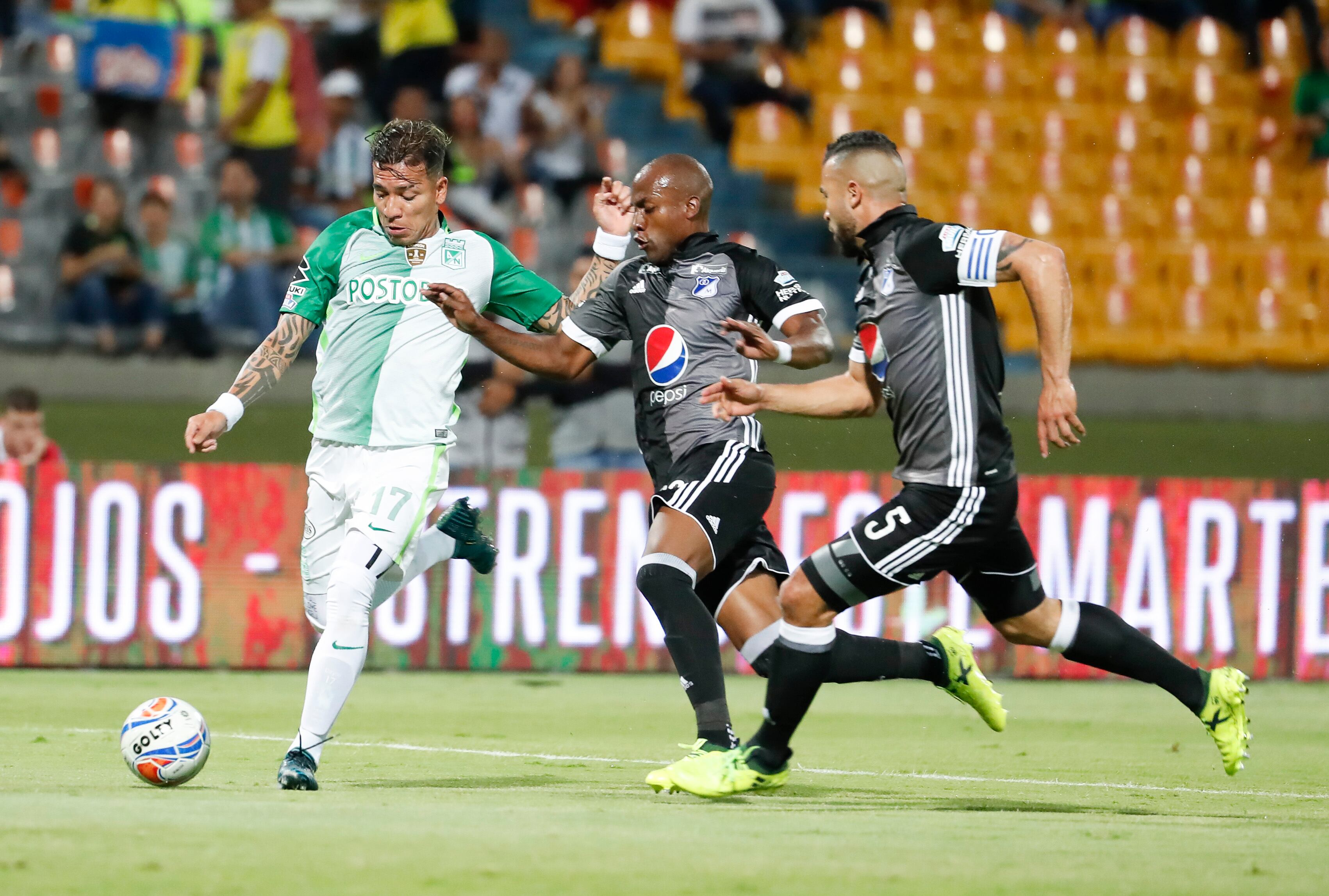 Duelo entre Atlético Nacional y Millonarios en el Atanasio Girardot, 2017. (Colprensa-El Colombiano)