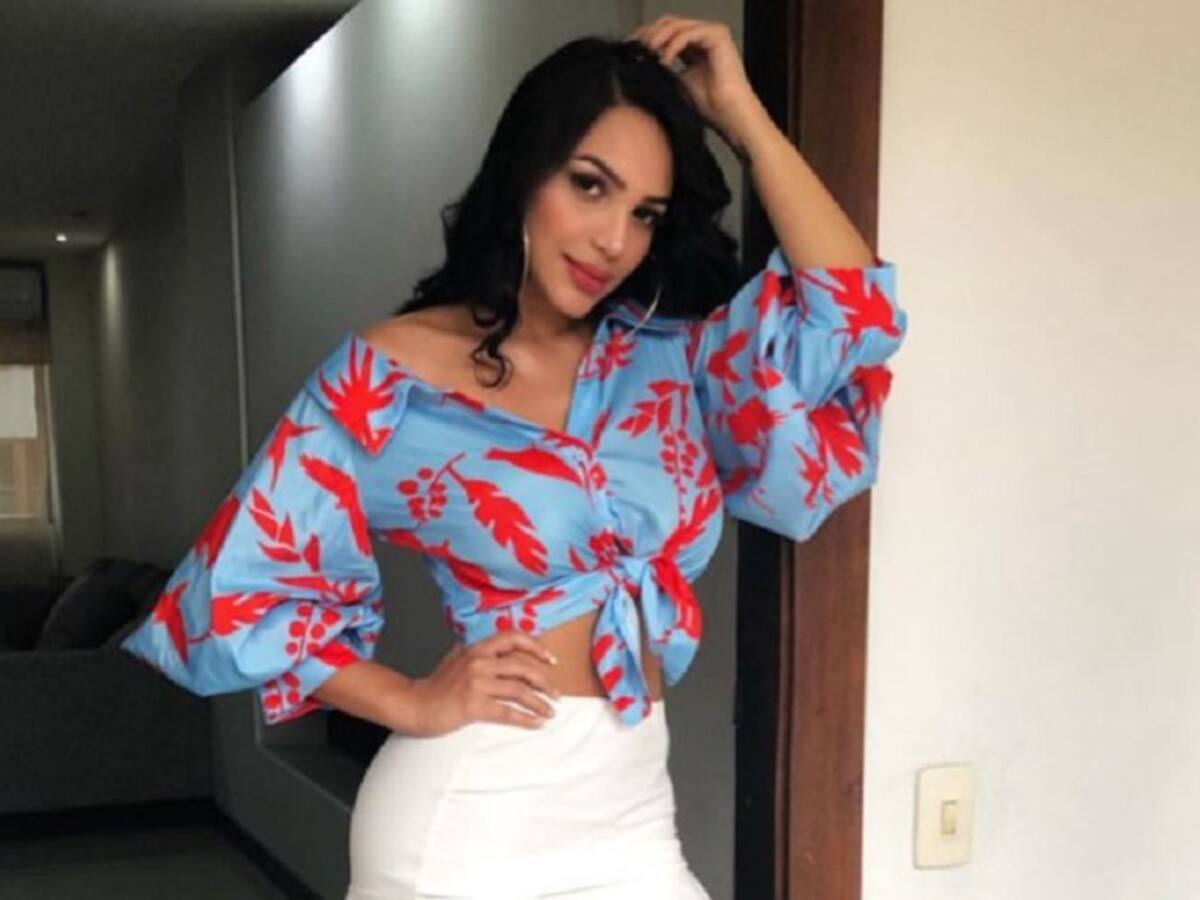 Andrea Valdiri presentó a su hermana y esta se robó todas las miradas