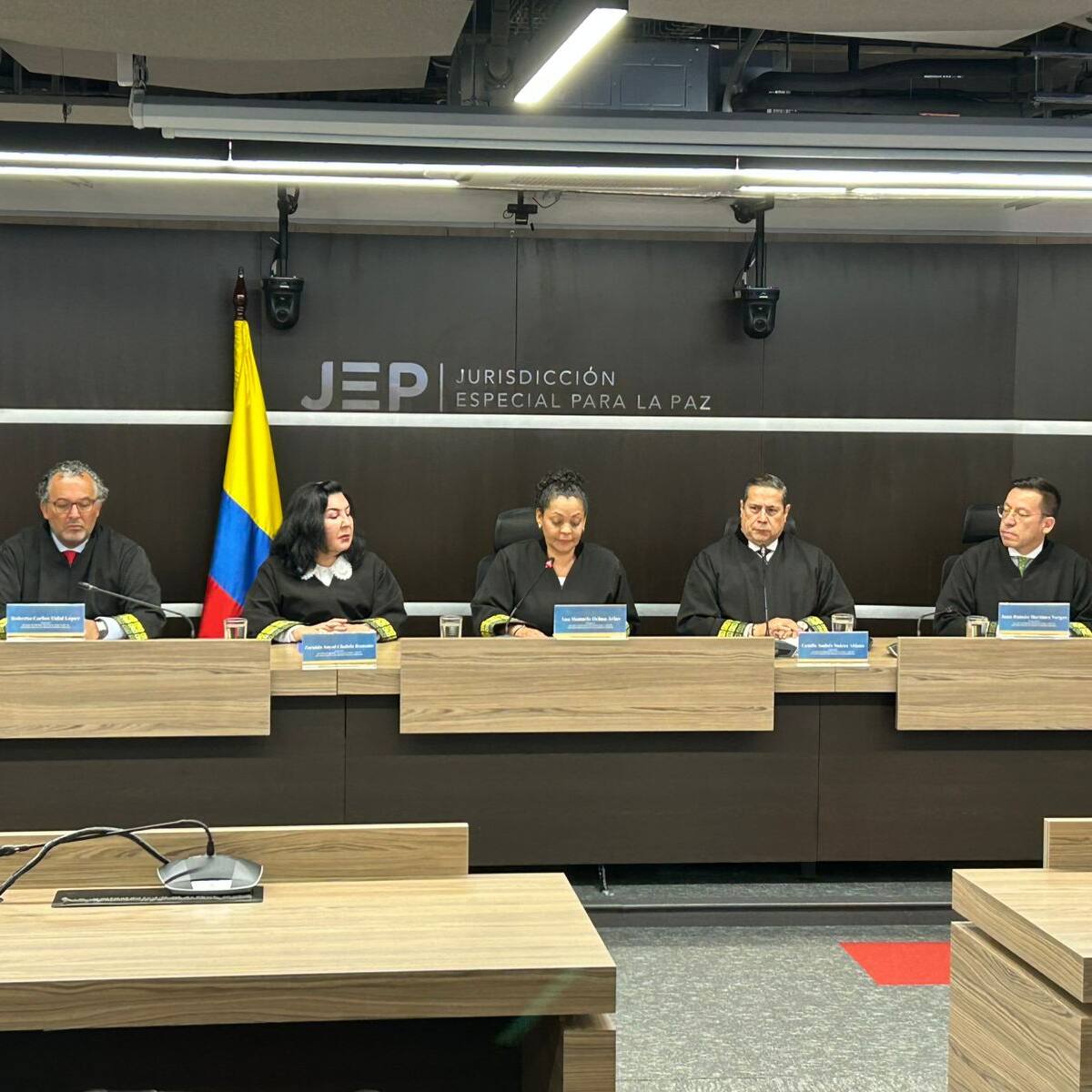 JEP sentencia con una sanción propia de 8 años a siete exFarc por 21.000 casos de secuestro