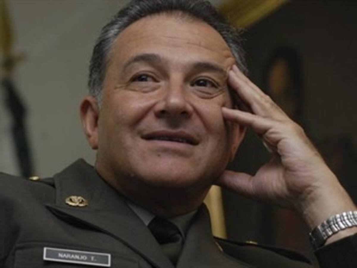 Fiscalía no descarta llamar como testigo por las 'chuzadas' al general Naranjo