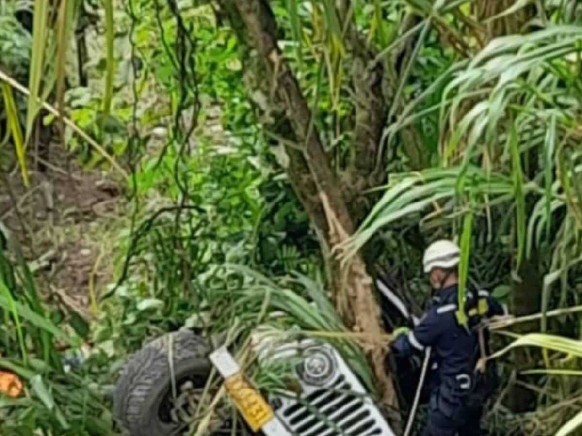 Muere mujer de 55 años por accidente en la vía La Cabaña