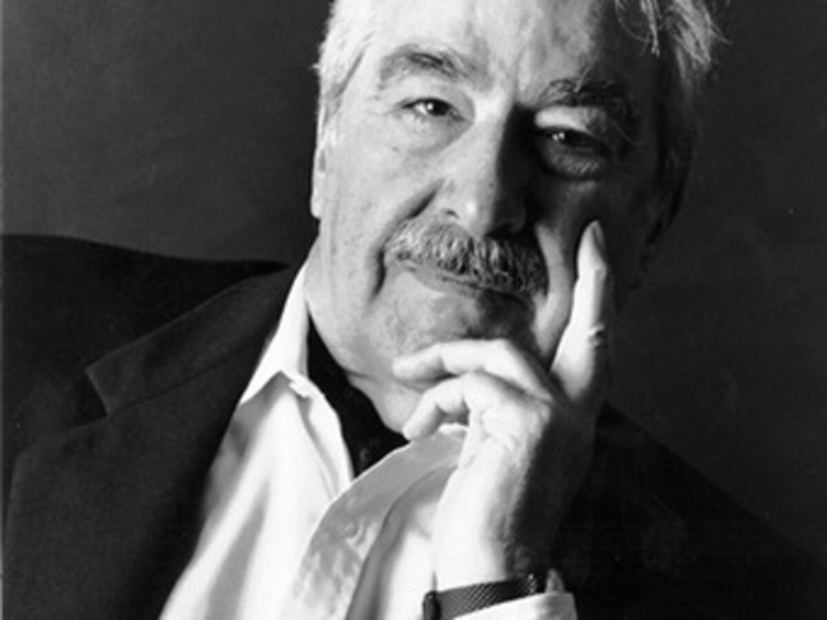 Álvaro Mutis: Me parece muy justo el Nobel para Mario Vargas Llosa