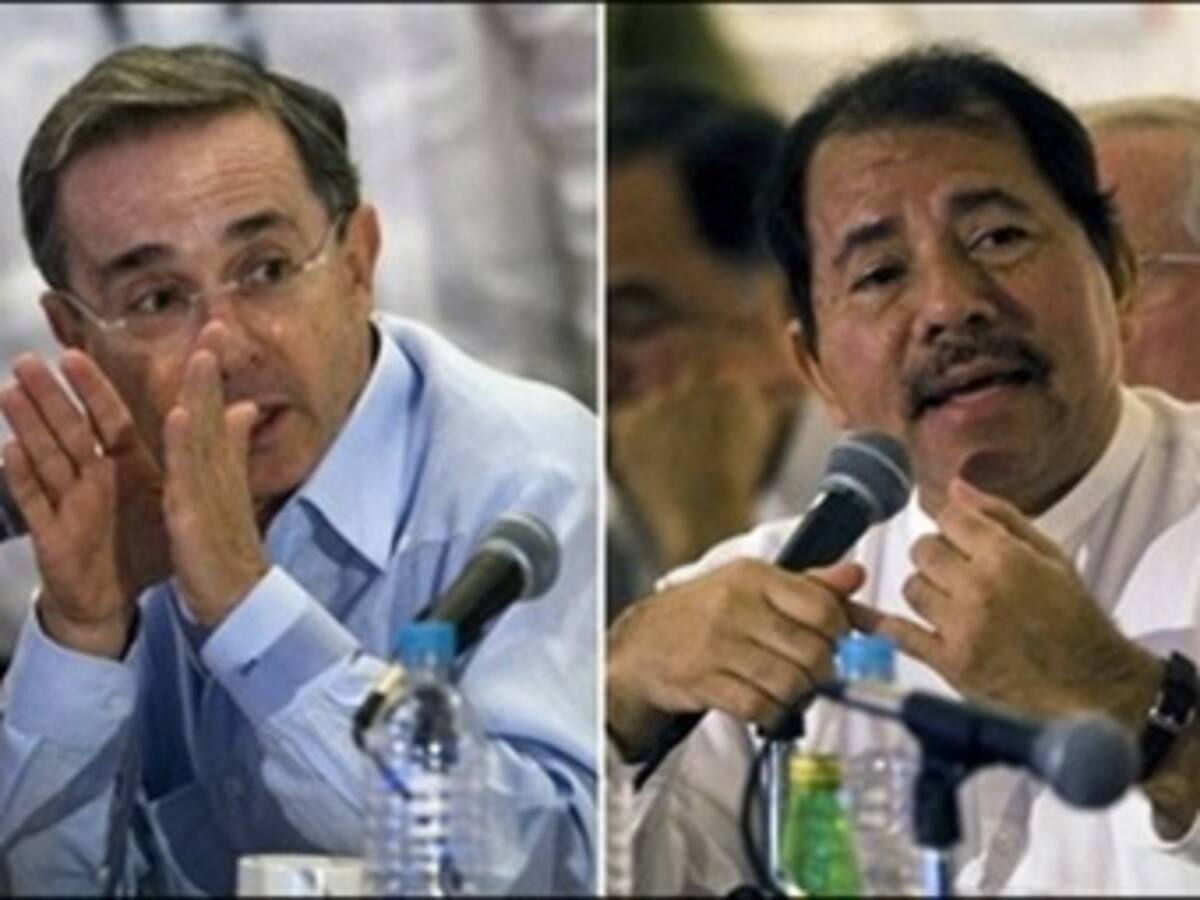 Expresidente Uribe guarda silencio tras revelación de video donde se contradice sobre La Haya