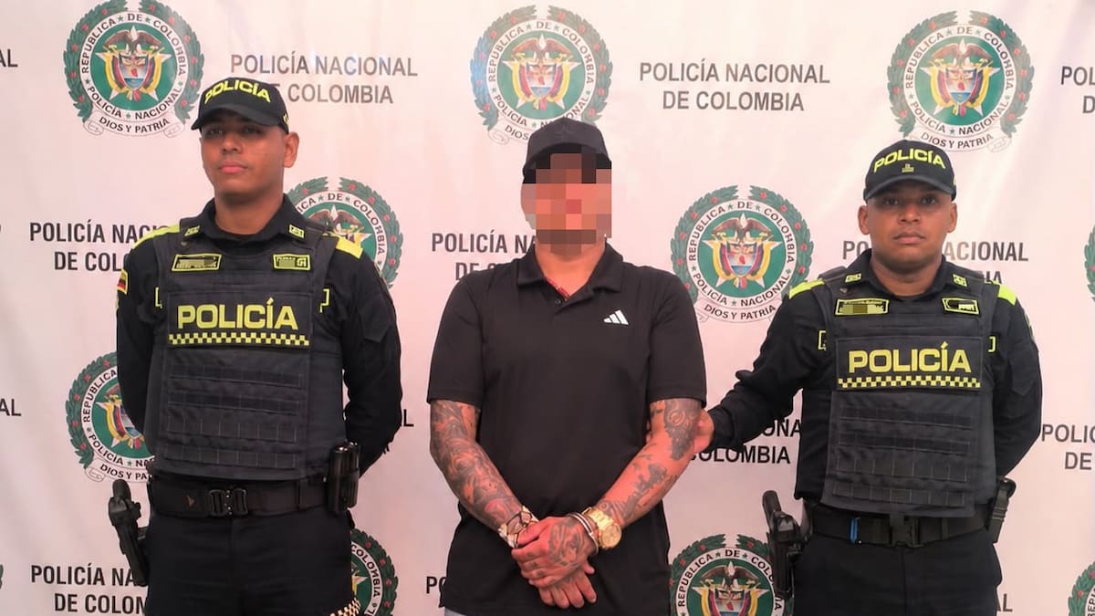Capturado en Santa Marta alias ‘Comando 8′ con Notificación Azul de Interpol