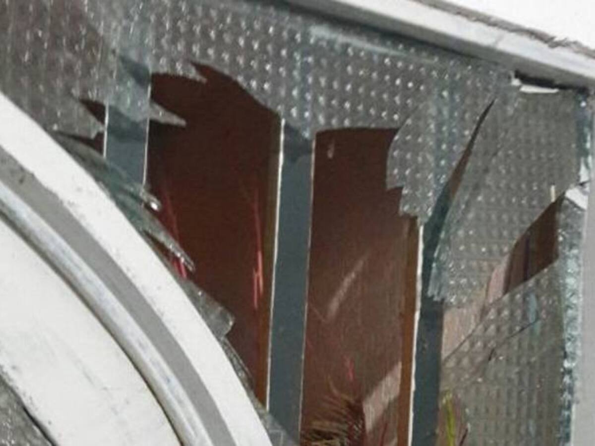 Explosión en barrio Los Quindos no dejo heridos pero sí daños en ventanas