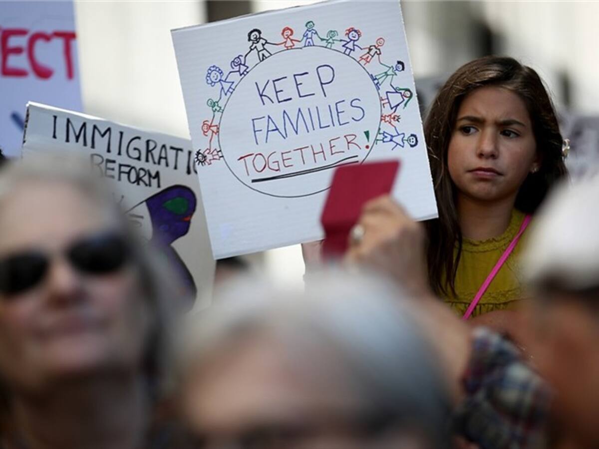 Un niño indocumentado puede durar más de un año en centros de detención: Antar Davidson