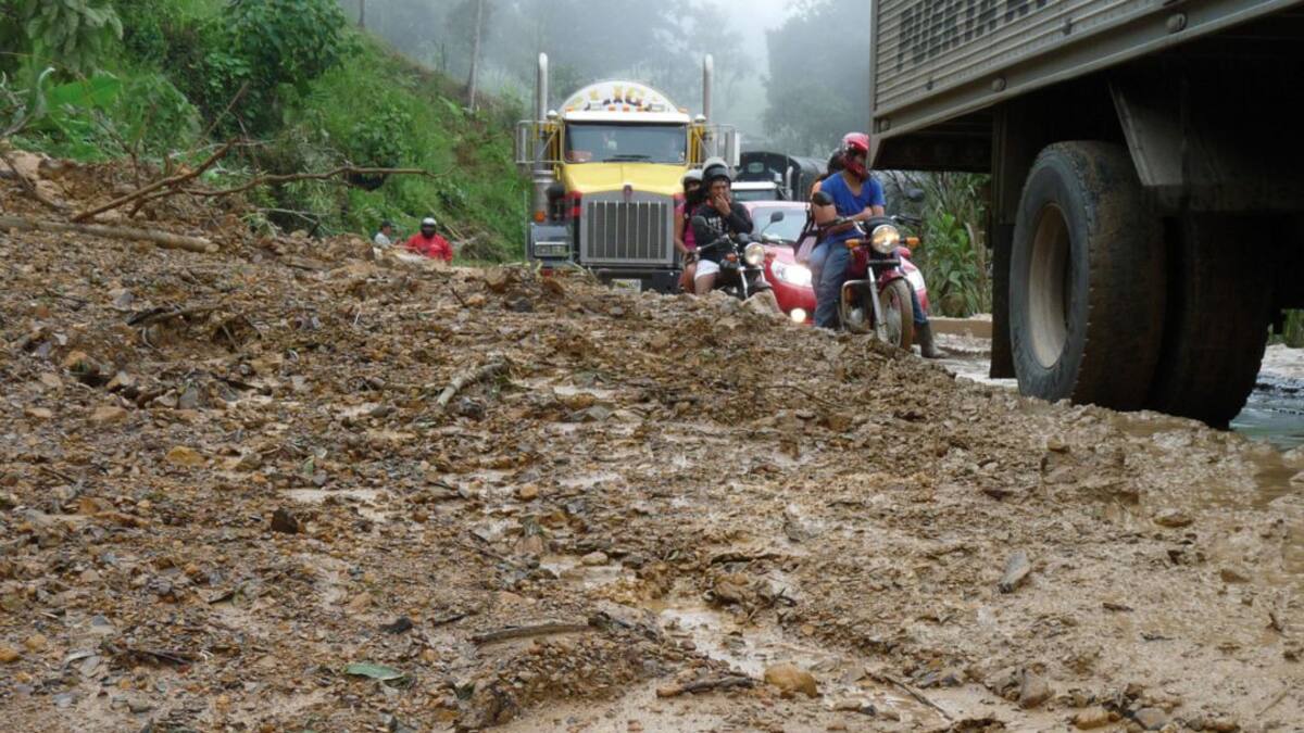Alerta roja en la zona limítrofe con el Chocó por deslizamientos de tierra