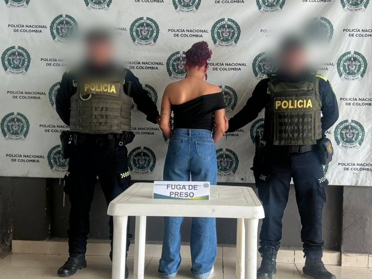 Capturan a mujer que portaba brazalete del INPEC en El Carmen de Bolívar
