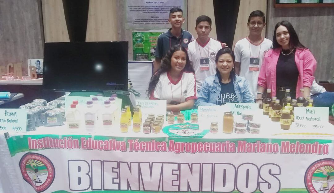 Empendimiento rural de jóvenes en institución educativa Técnica Agropecuaria Mariano Melendro.