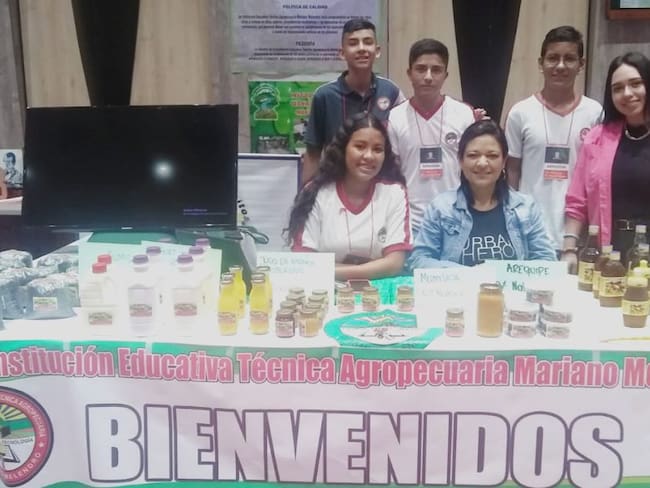 Empendimiento rural de jóvenes en institución educativa Técnica Agropecuaria Mariano Melendro.
