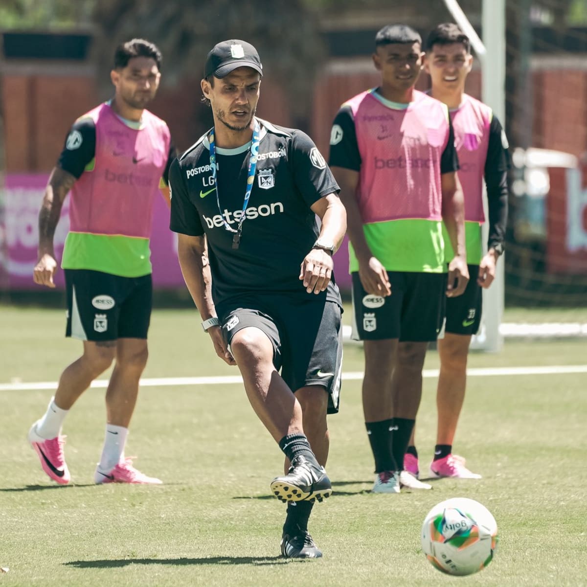 Atlético Nacional le abre campo a Franco Armani: sorpresiva salida rumbo al fútbol argentino
