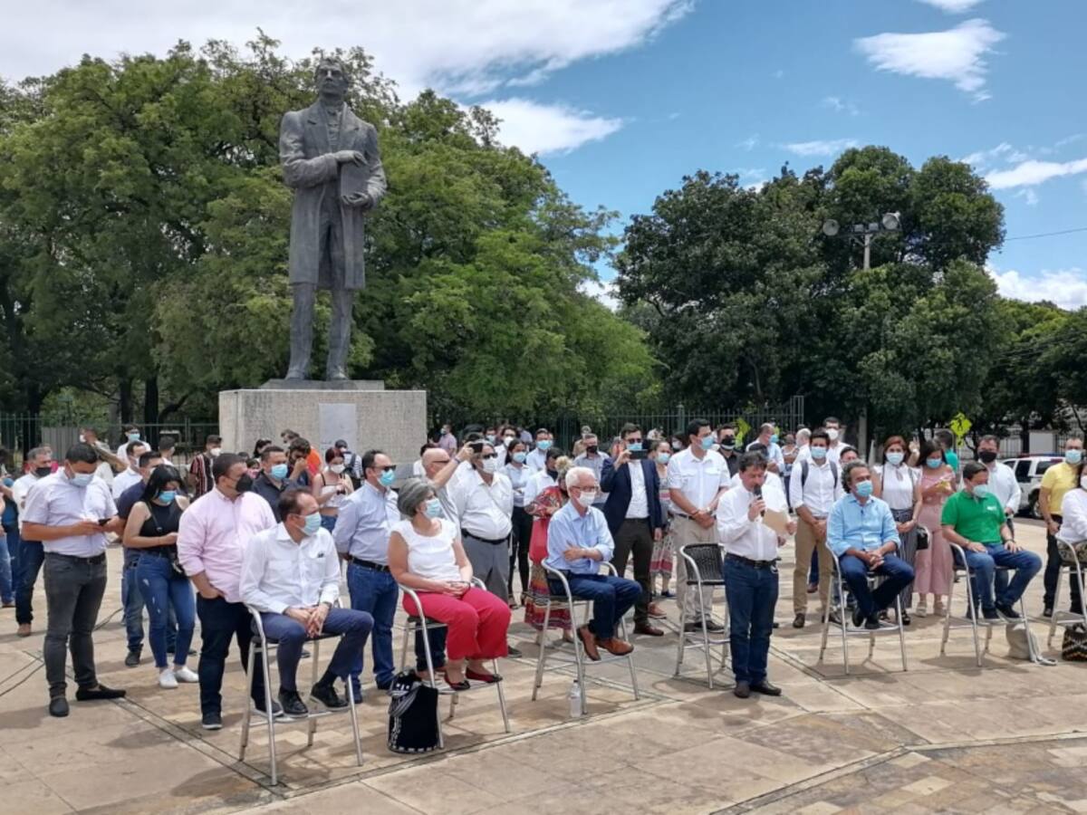 Coalición de la esperanza lanzó fuertes criticas al manejo de la diplomacia