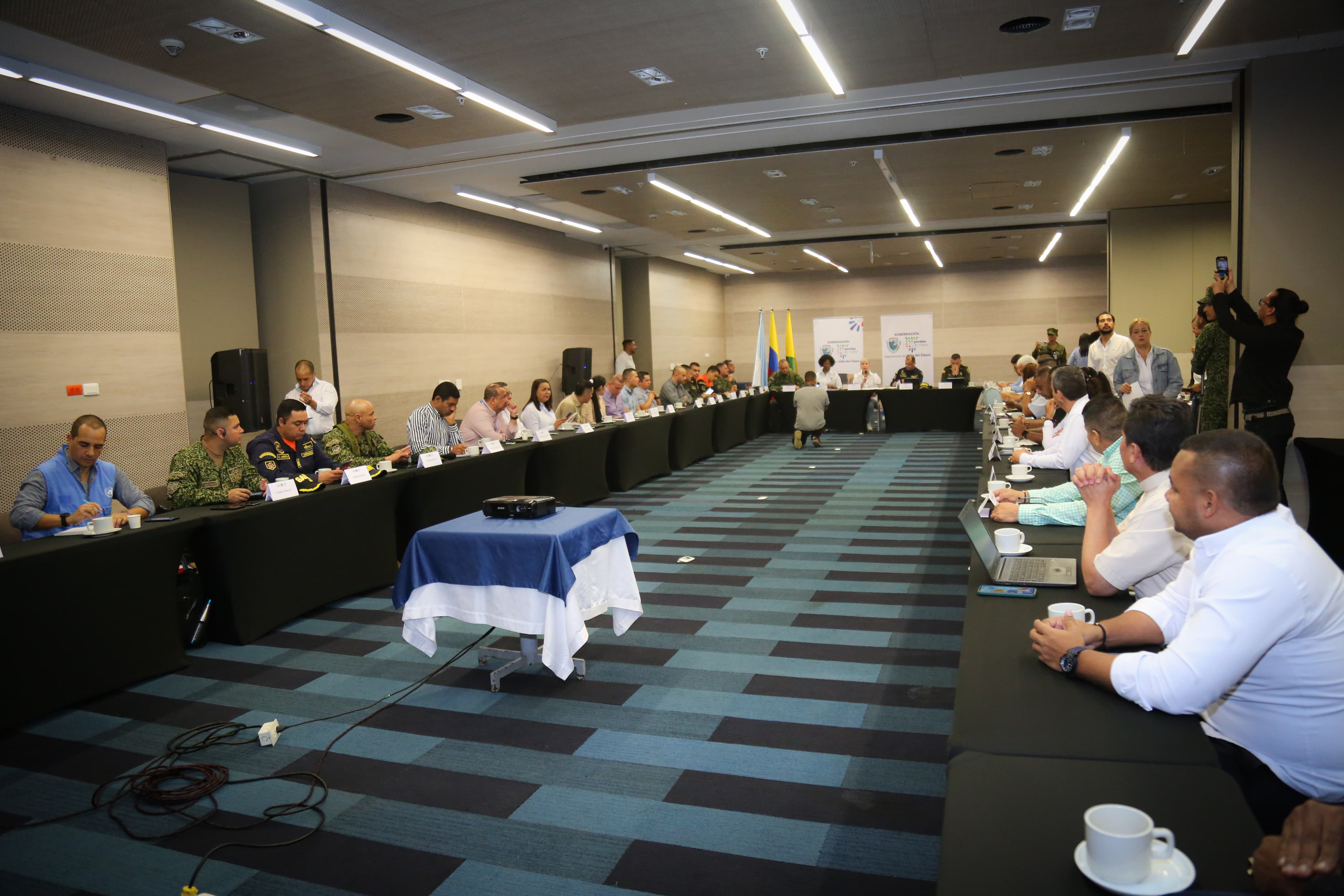 Consejo de seguridad en Buenaventura / Foto: Gobernación del Valle