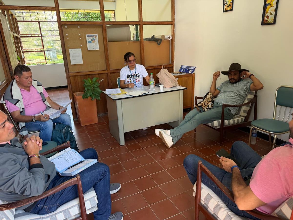 Gobernación de Santander responde por orden de arresto por caso de educación rural en Mogotes