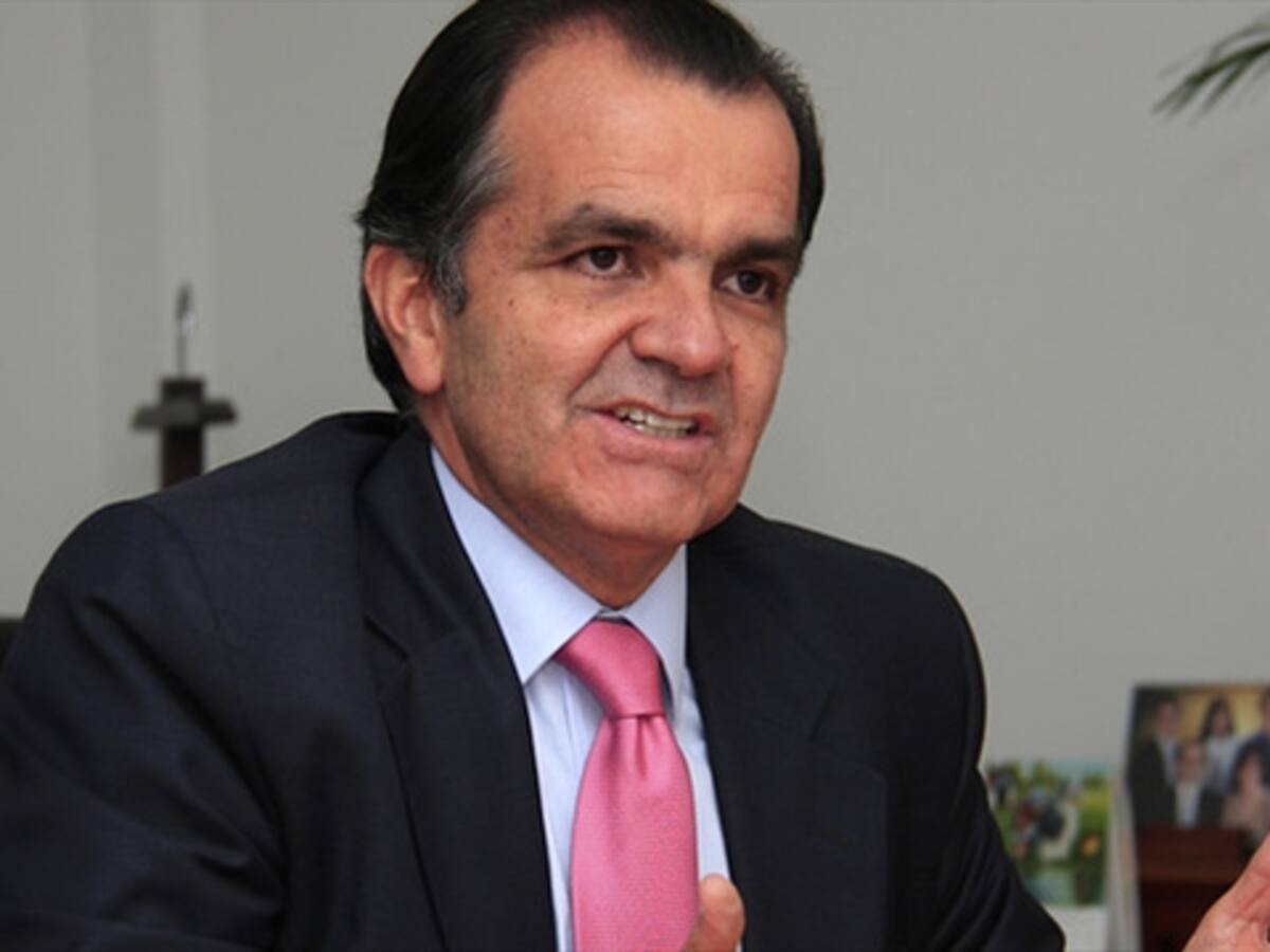 Uribismo convoca a “gran acuerdo nacional para Reforma a la Justicia”