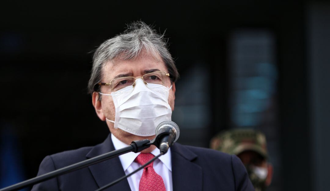 La semana pasada una proposición del senador Ernesto Macías frenó el debate de moción de censura.