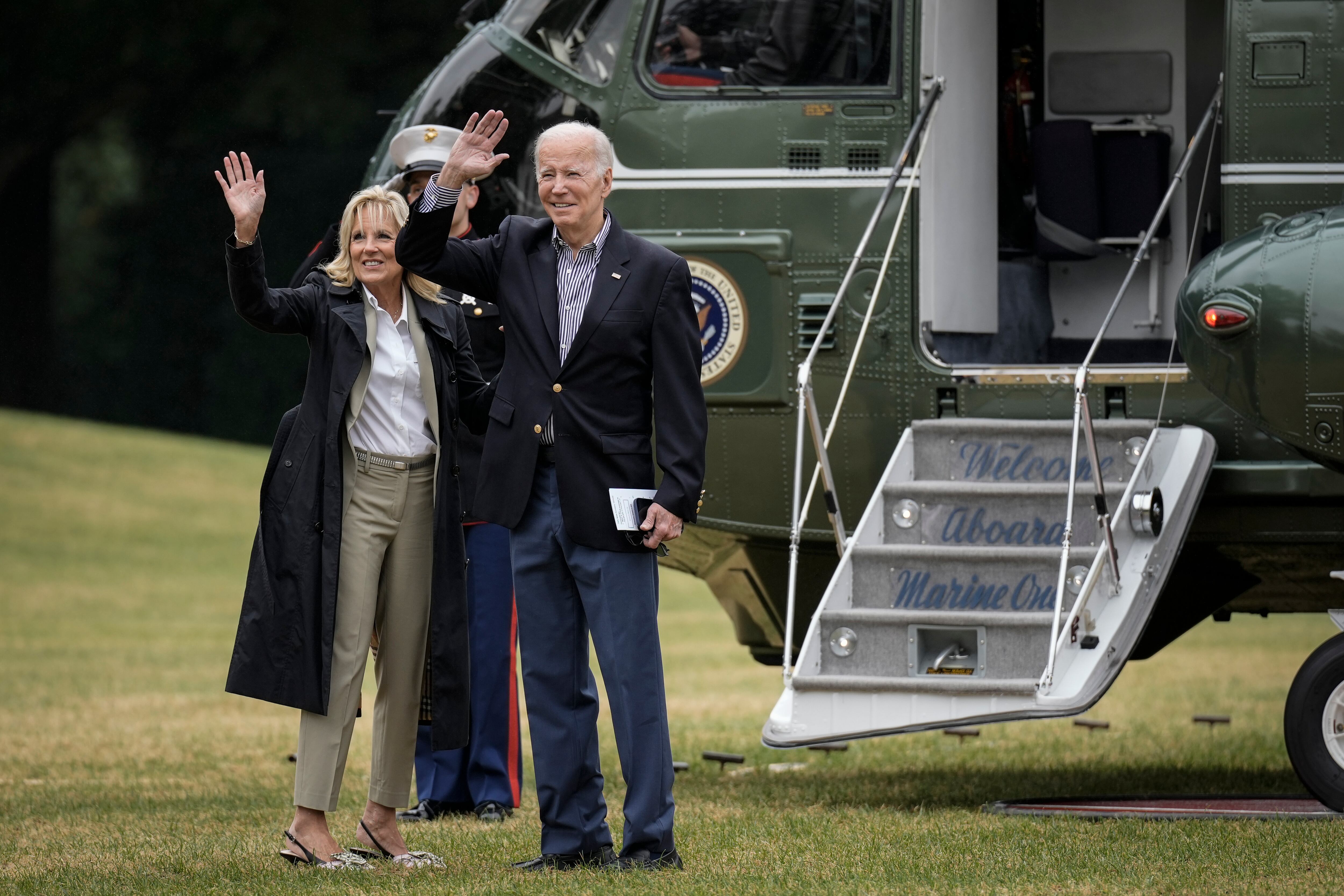 Biden visita Fort Myers  en Florida, una de las más afectadas por el huracán Ian