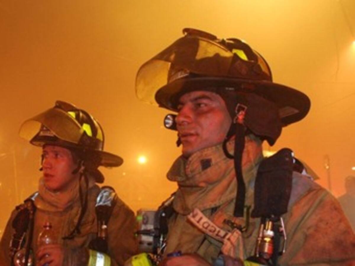 El centro es la zona donde se desatan más incendios en Bogotá: Director de bomberos