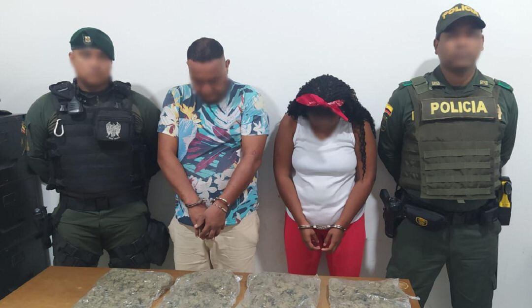 ‘El Mañe’ y ‘Llerena’ serían los presuntos autoridades de surtir ollas y jíbaros en el barrio La Esperanza